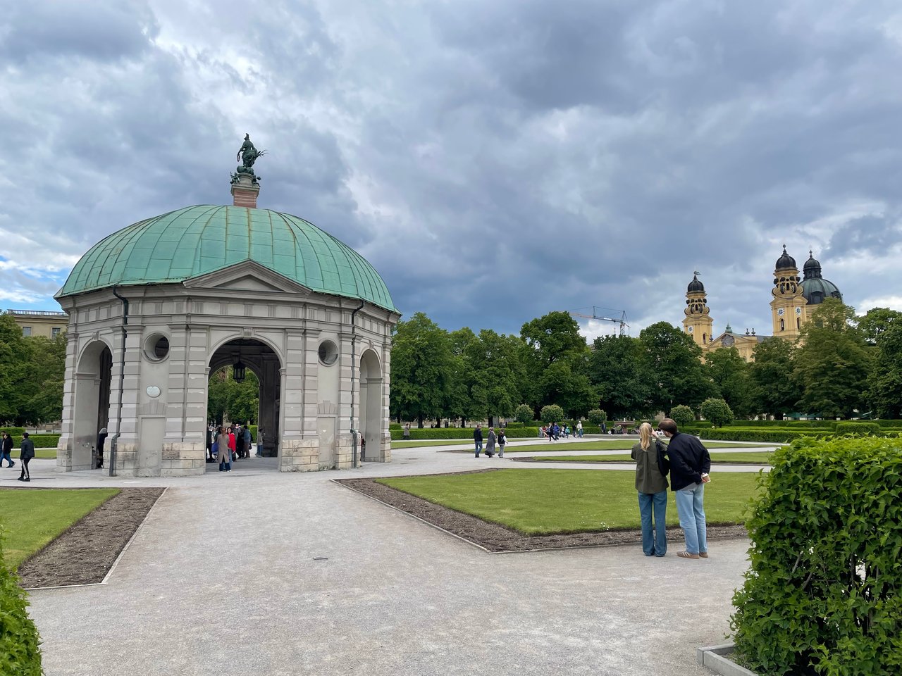 Odeonsplatz Hofgarten