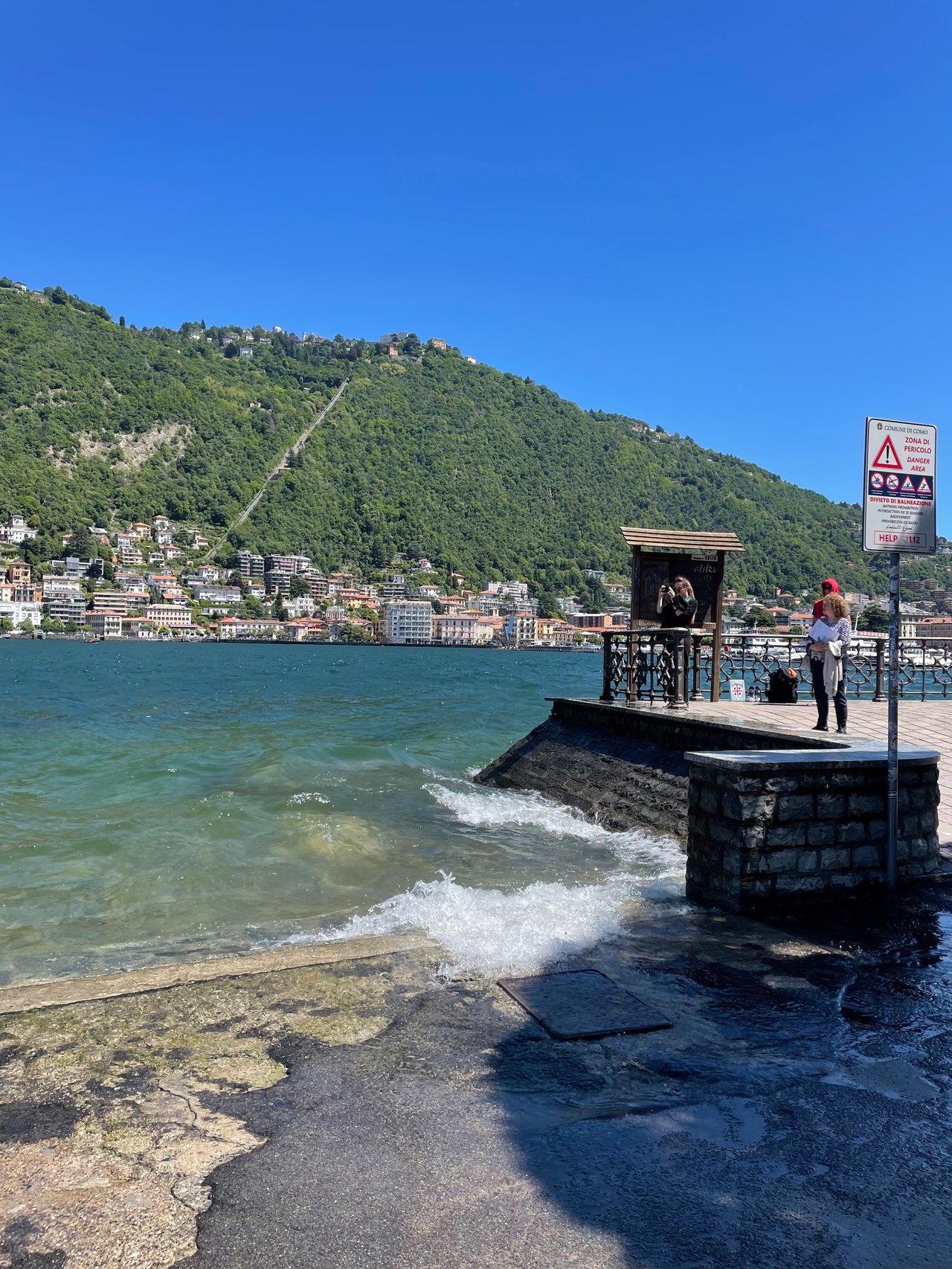 Tempio Voltiano, Como