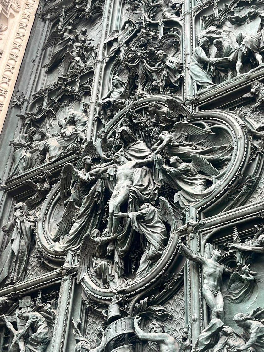 Charles Jencks DNA Monument